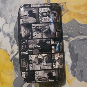 Stylish Black Magazine Print Men's Wallet